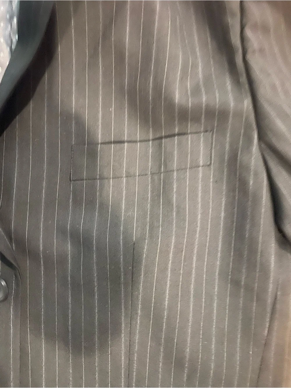 J. Ferrar Men's Pin Stripe Suit Black Jacket 42L Pants 34x32